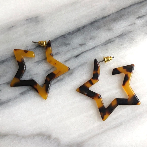 Jewelry - Star tortoise earrings enamel open star earrings